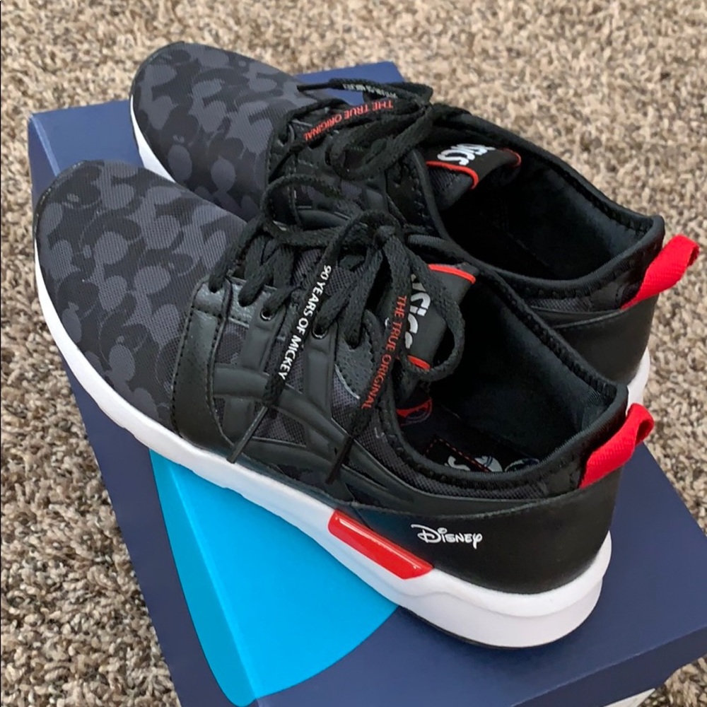 ASICS Tiger Gel-Lyte Hikari GS x Disney Shoes